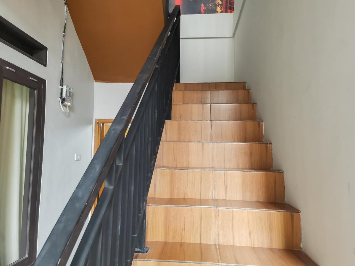 فندق Reddoorz @ Jalan Urip Sumoharjo Lampung باندار لامبونغ المظهر الخارجي الصورة